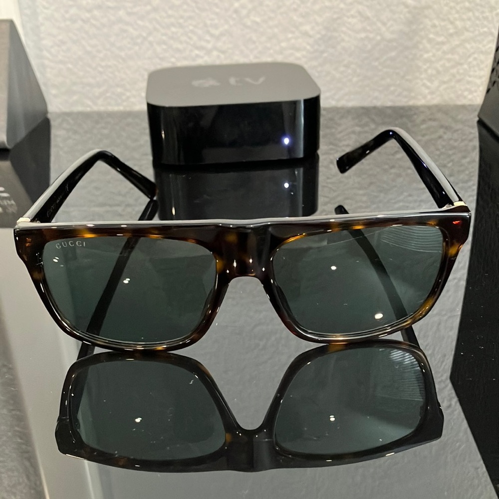 Gucci sunglasses